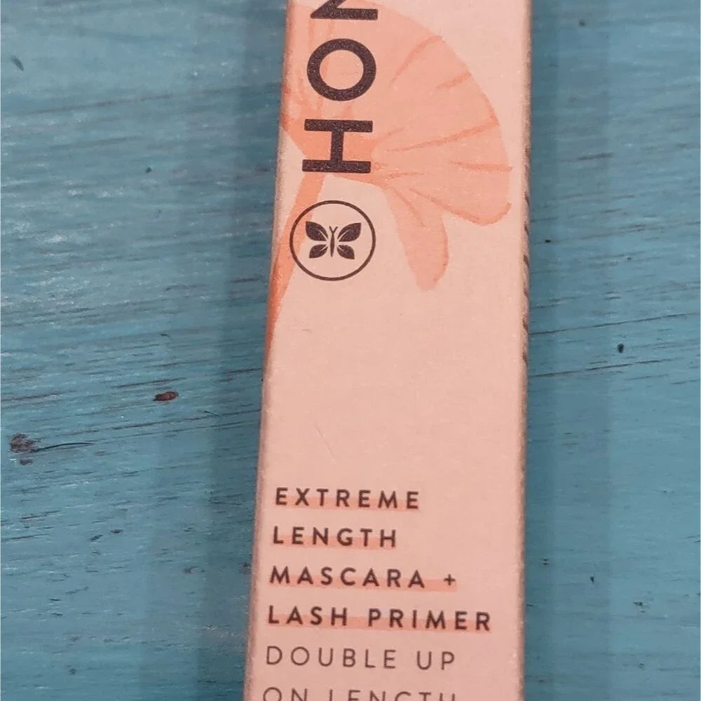 New Honest Beauty Extreme Length Mascara & Lash Primer